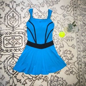 Nike dri-fit athletic dress size Small - Teal